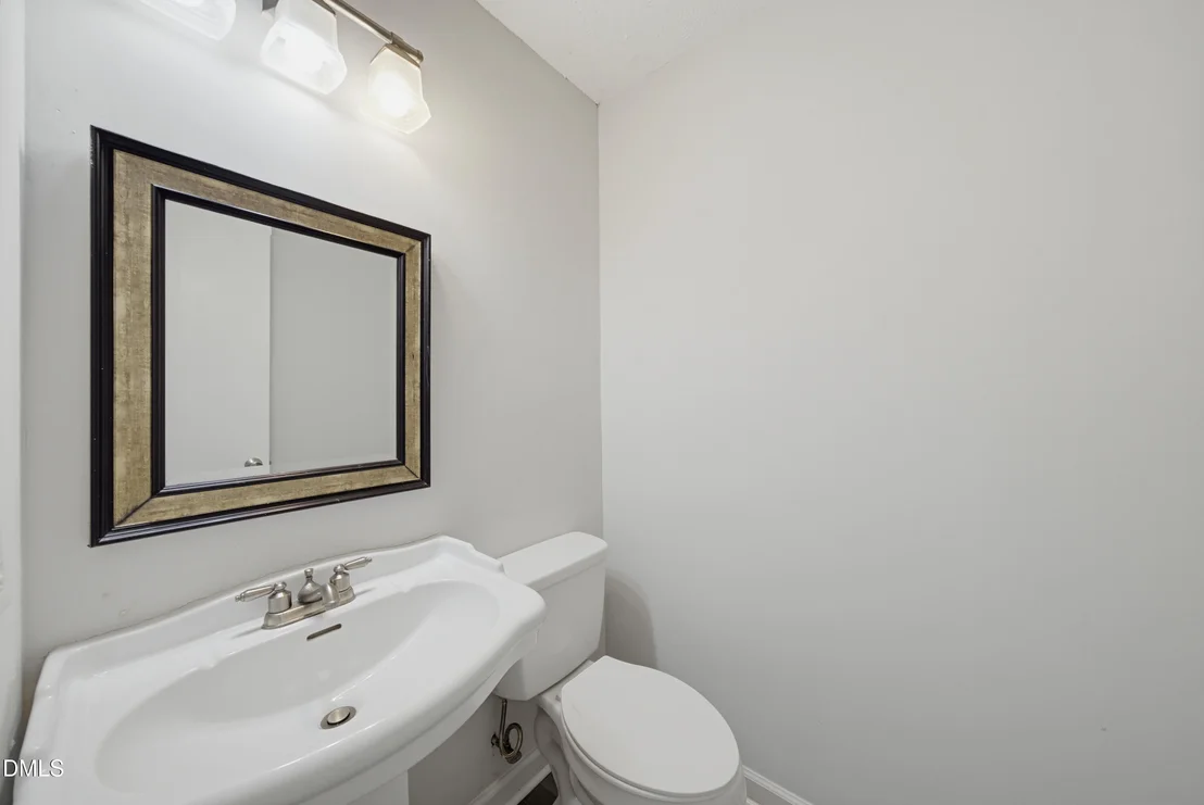 Photo of Unit B at 2402 Stadium Drive