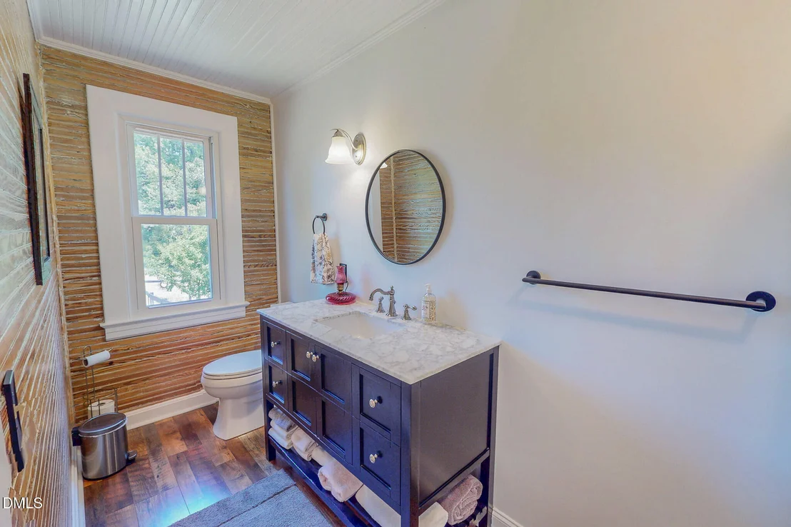 Photo of 870 Morton-Pulliam Road