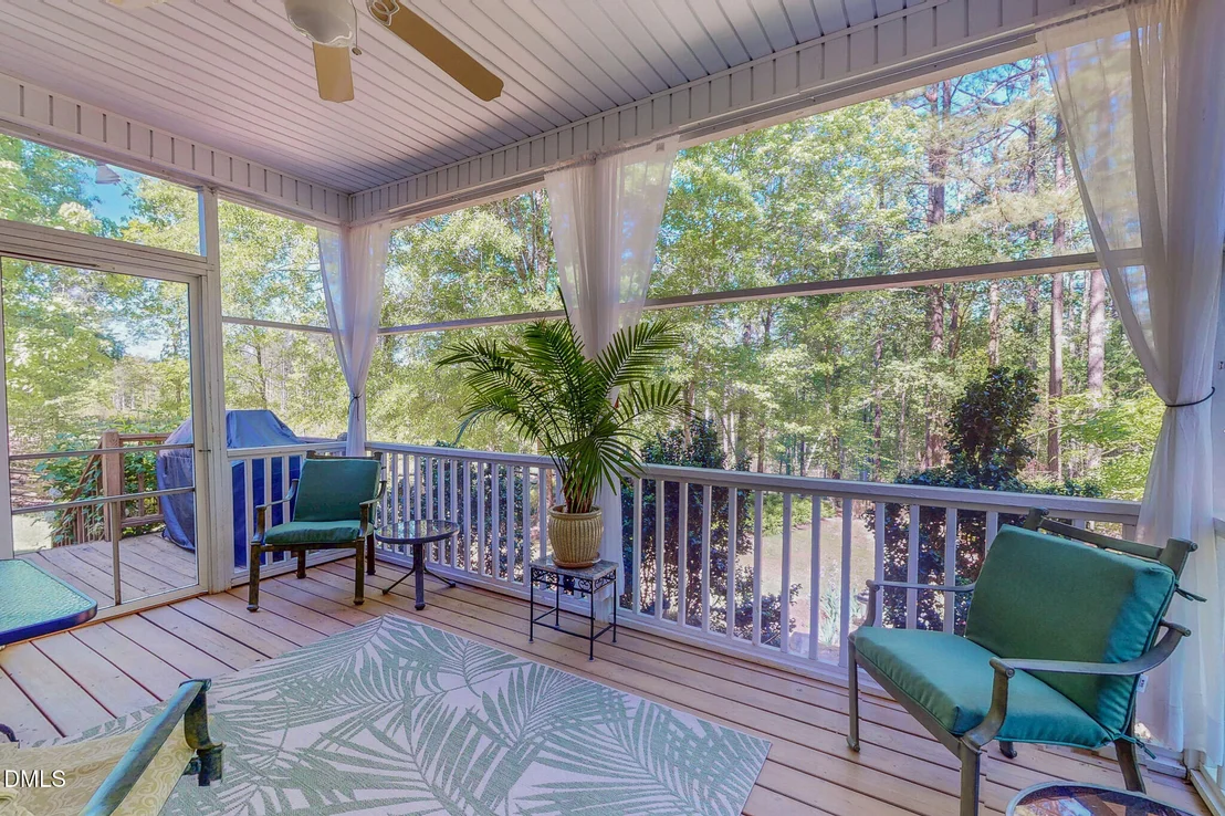 Photo of 734 Crystal Forest Drive