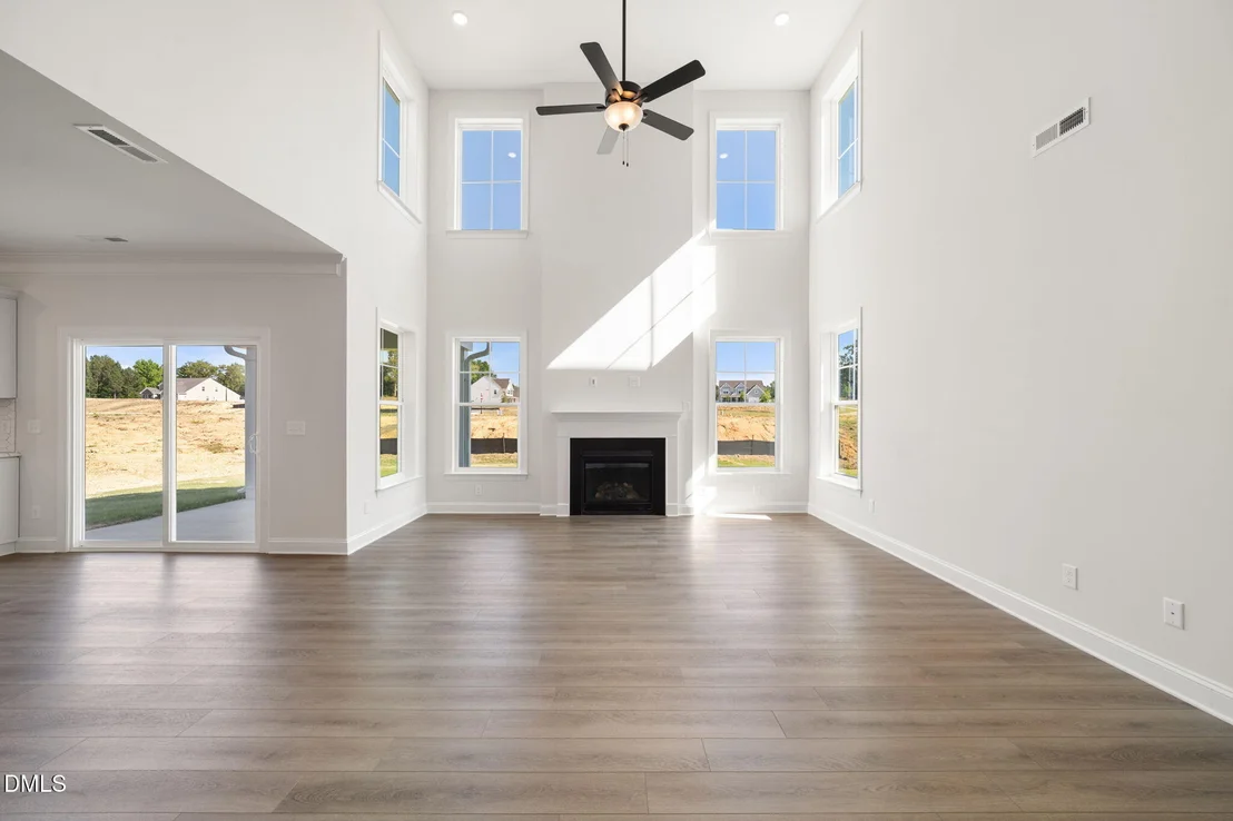 Photo of 2113 Scallans Lane