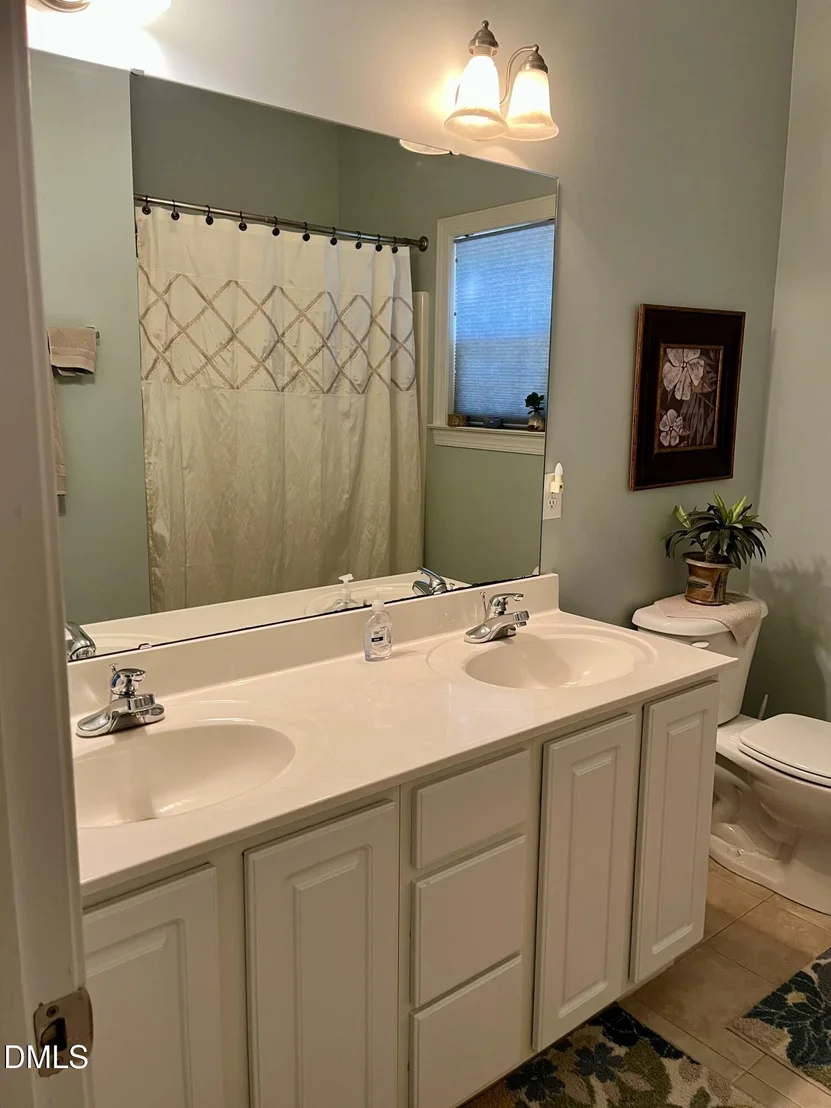 Photo of 2628 Wait Avenue