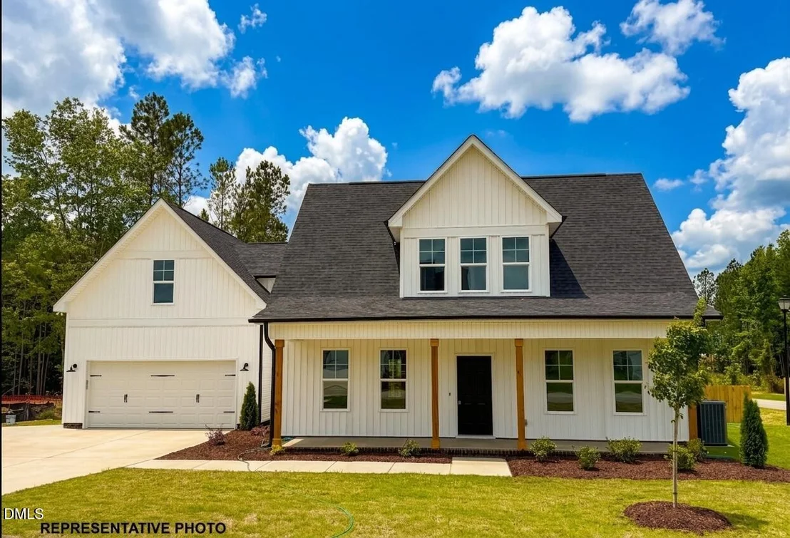 Photo of 233 Cardovia Way