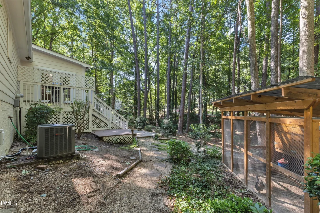 Photo of 207 Honeysuckle Lane