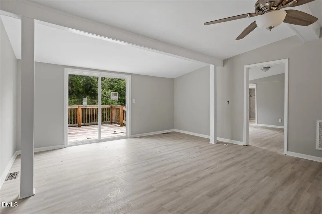 Photo of 581 Ed Thomas Road