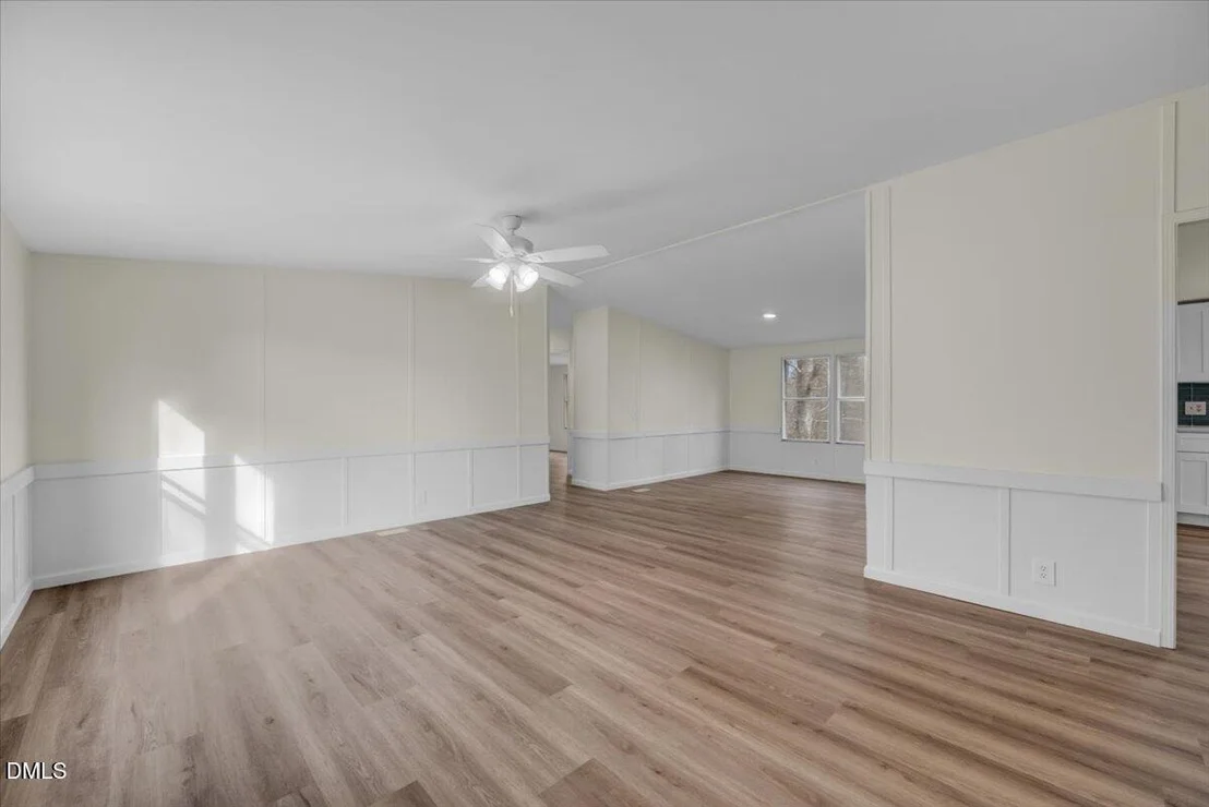 Photo of 230 Dustin Lane