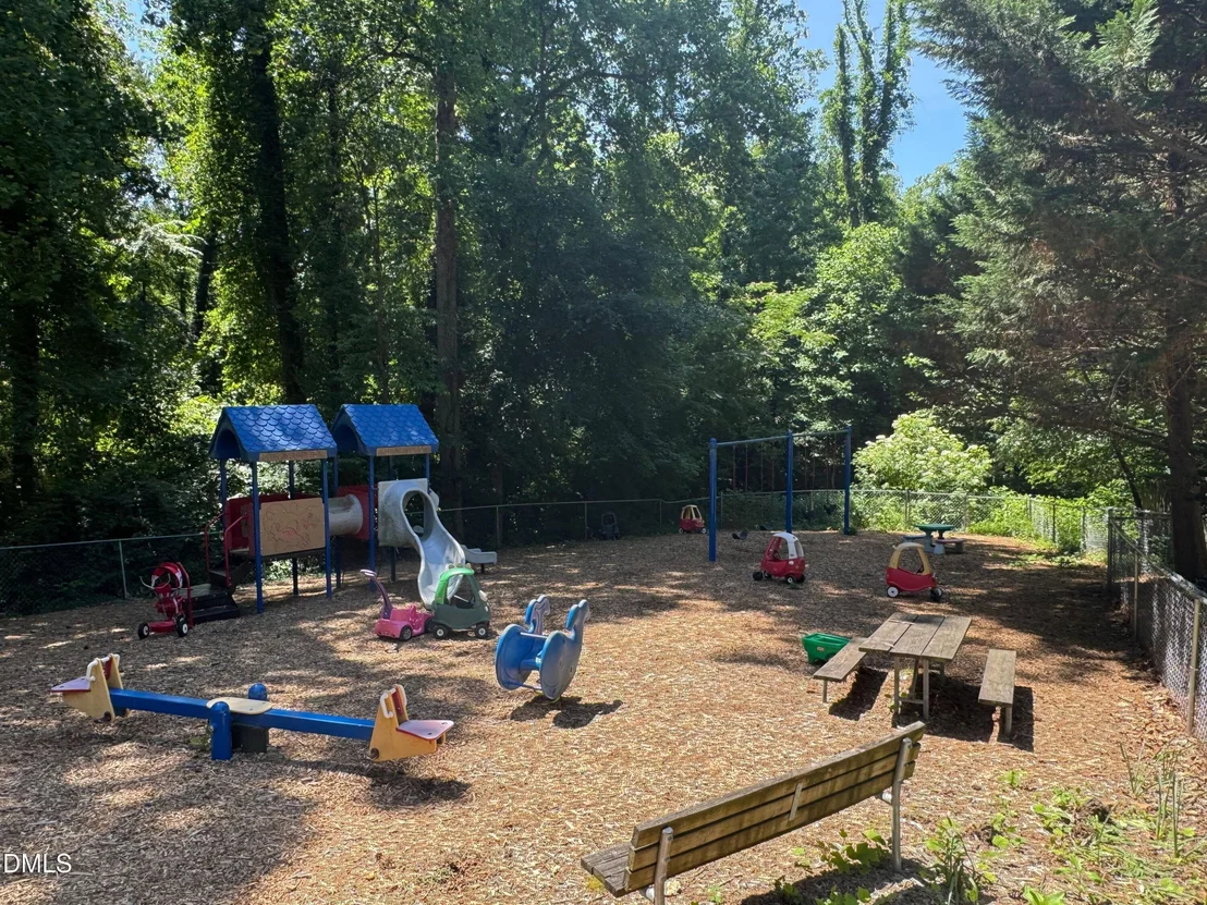 Photo of 1412 Valley Run