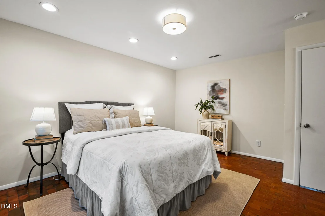 Photo of 1106 Scott King Road