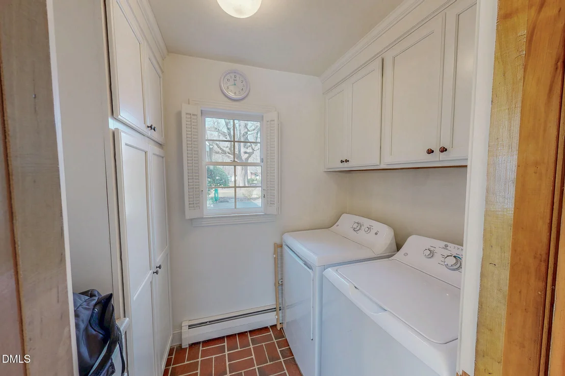 Photo of 382 Wimbledon Drive