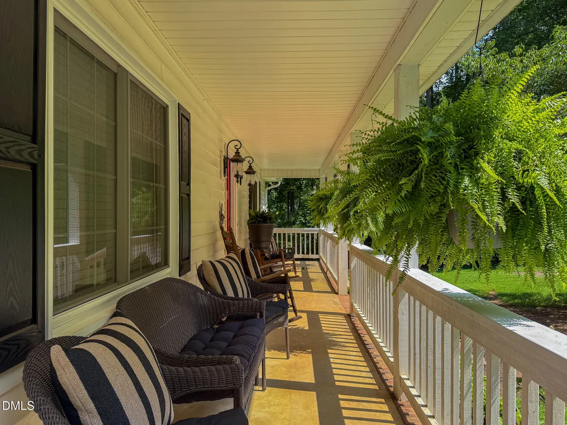 Photo of 5923 Rivers Bend Drive