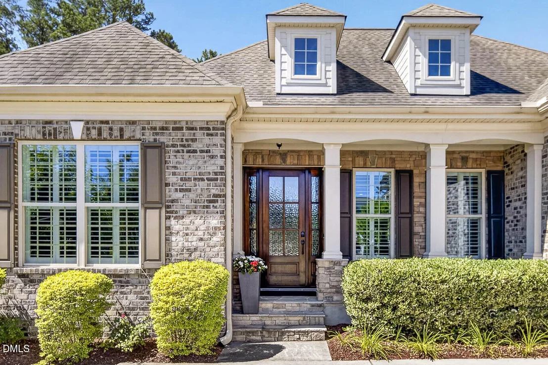 Photo of 2555 Beckwith Road