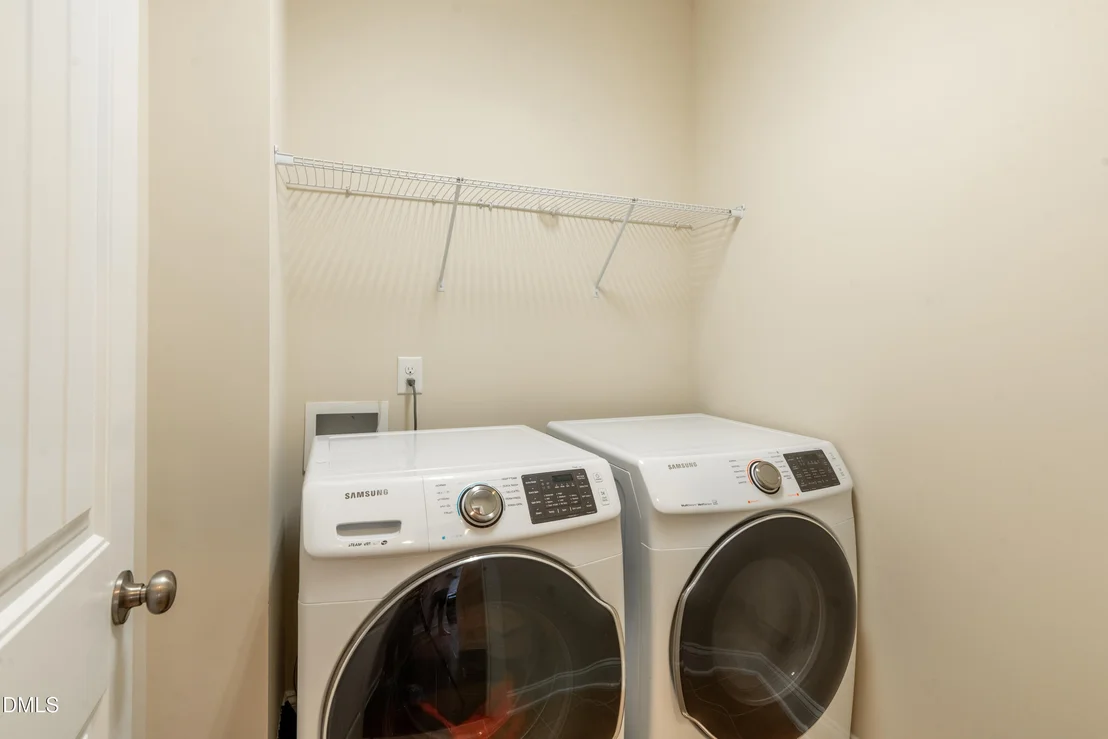 Photo of 820 Lemongrass Lane