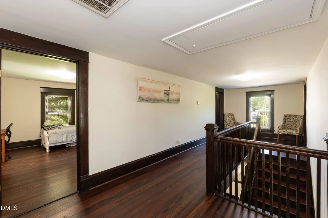 Photo of 1502 Bahama Road