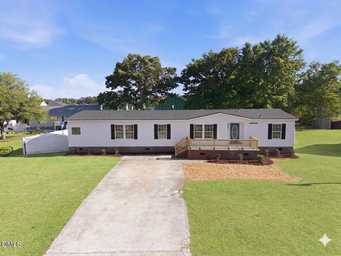 Photo of 9929 Old Mill Road NE
