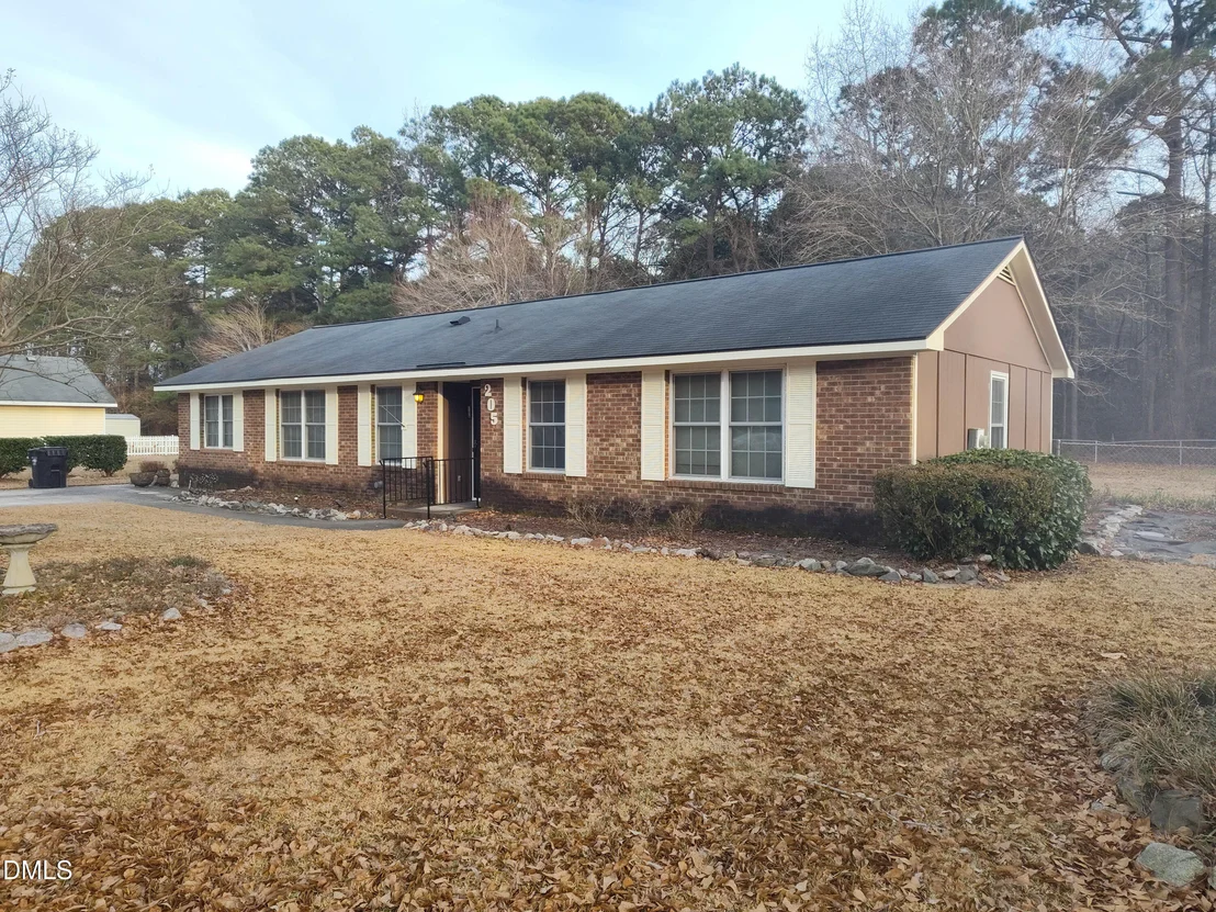 Photo of 205 Darrel Road