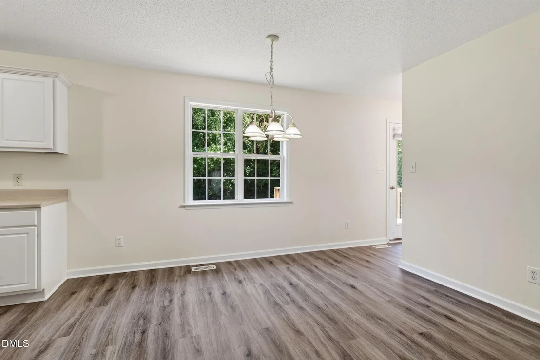 Photo of 2649 Matthews Road