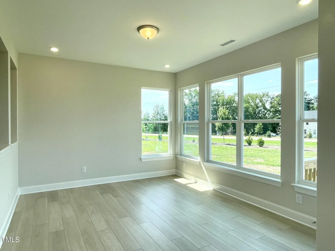 Photo of 82 N Stagecoach Drive