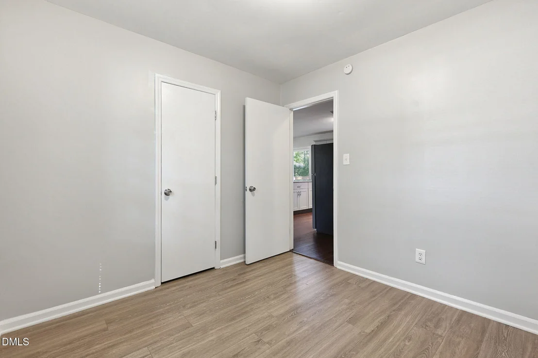 Photo of 5613 Deerborn Drive