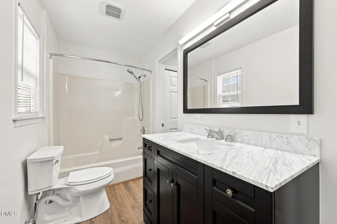 Photo of 909 Highview Street