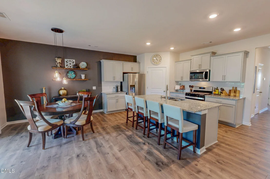 Photo of 1017 Broadlands Way