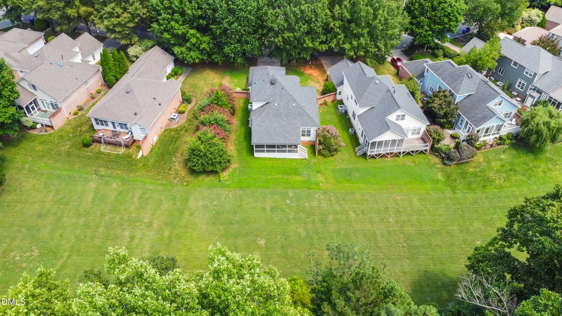 Photo of 143 S Fields Circle