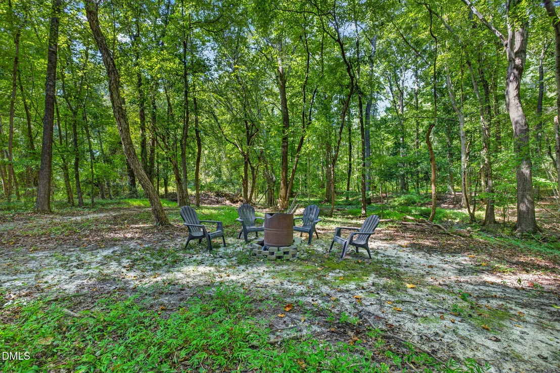 Photo of 239 Tomahawk Drive