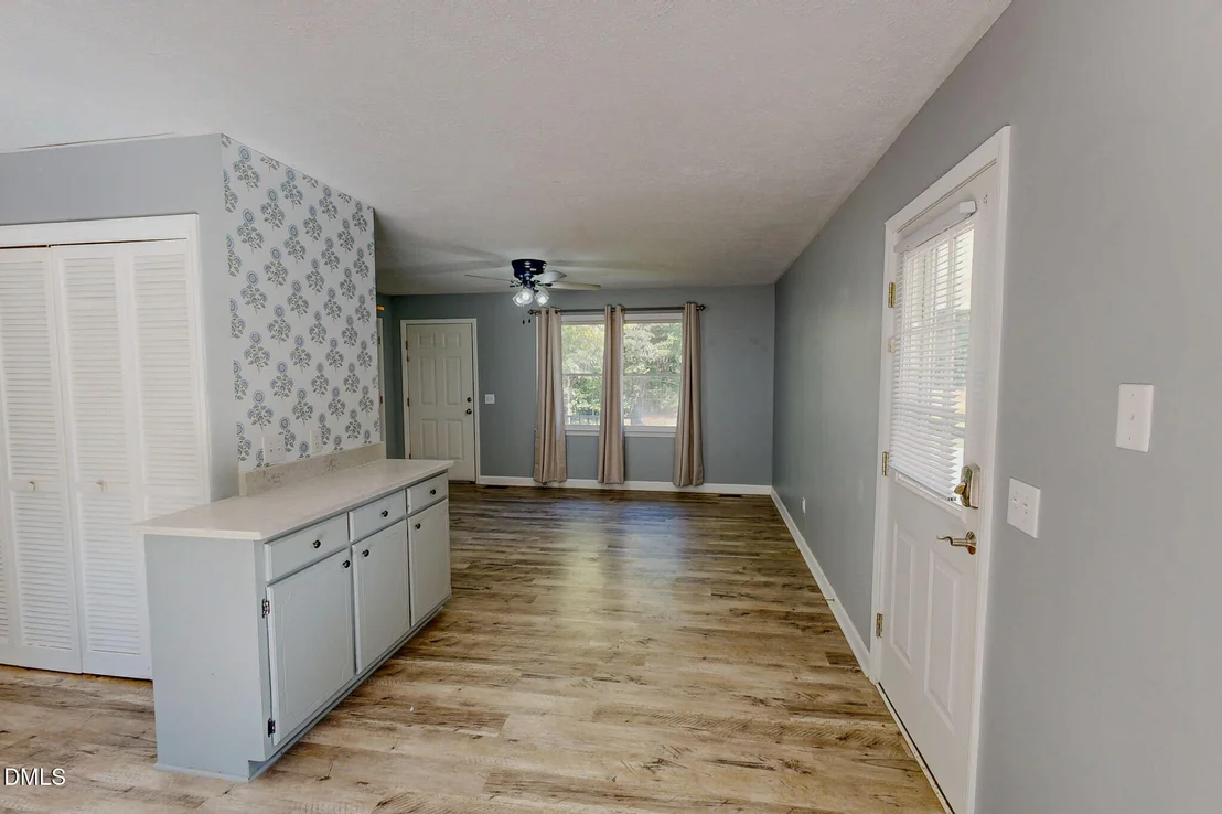 Photo of 405 Marvin Gill Road