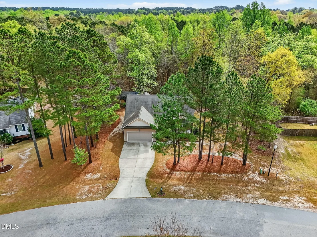 Photo of 117 Maple Leaf Court