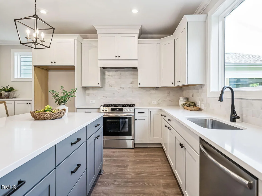 Photo of 353 Catheys Creek Circle