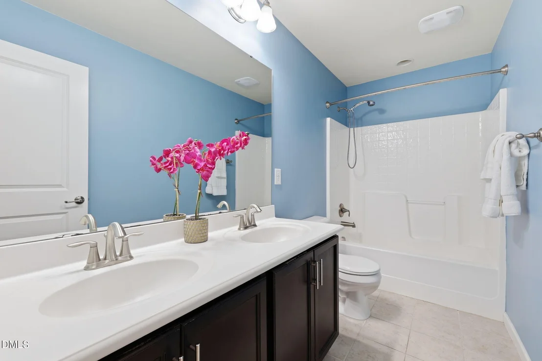 Photo of 405 Cottonseed Way