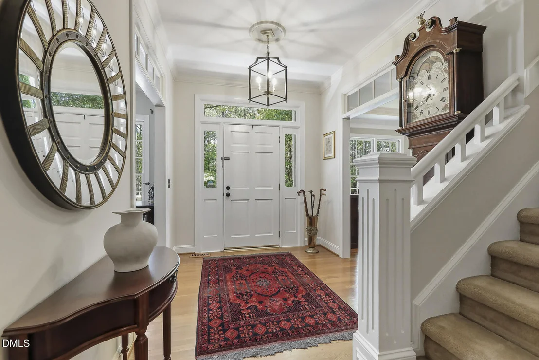Photo of 429 Grosvenor Drive