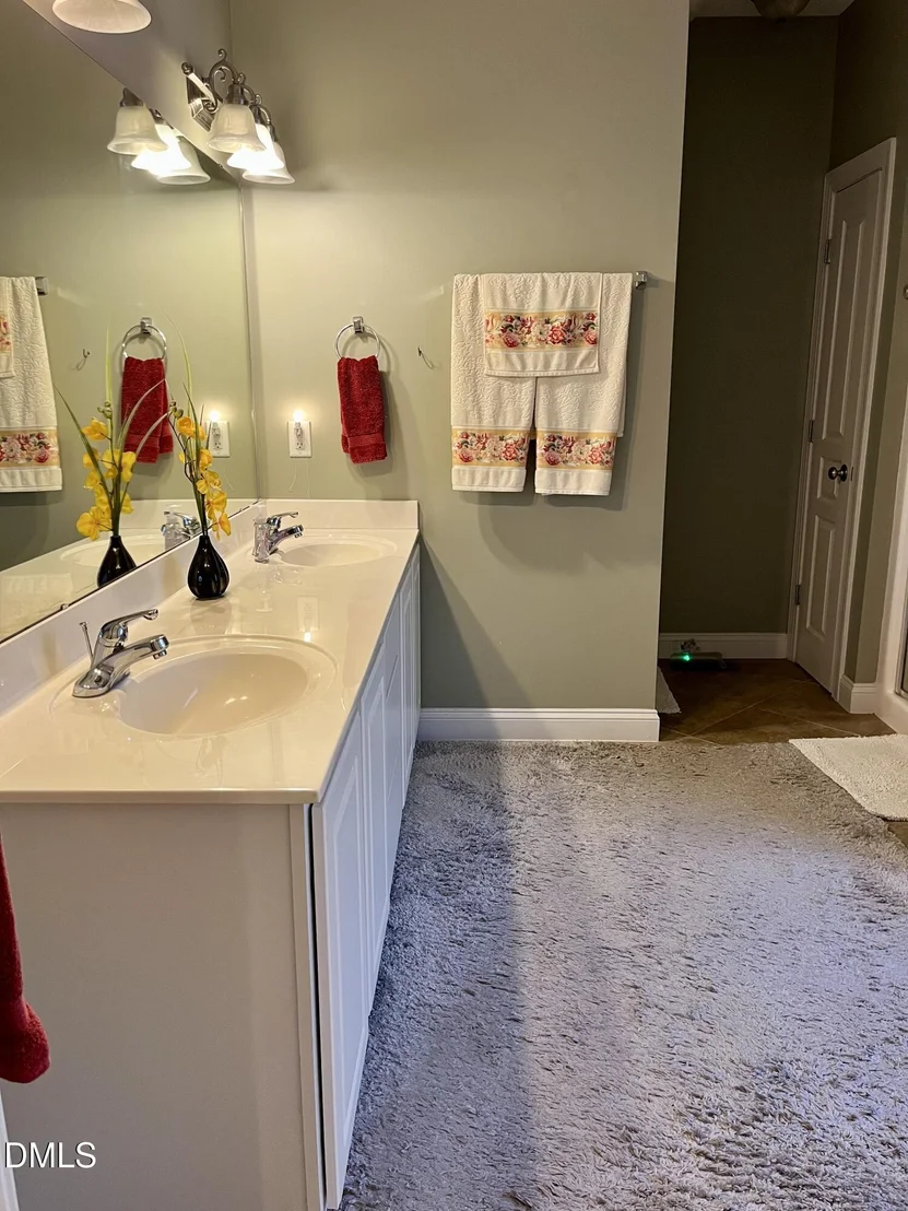 Photo of 2628 Wait Avenue