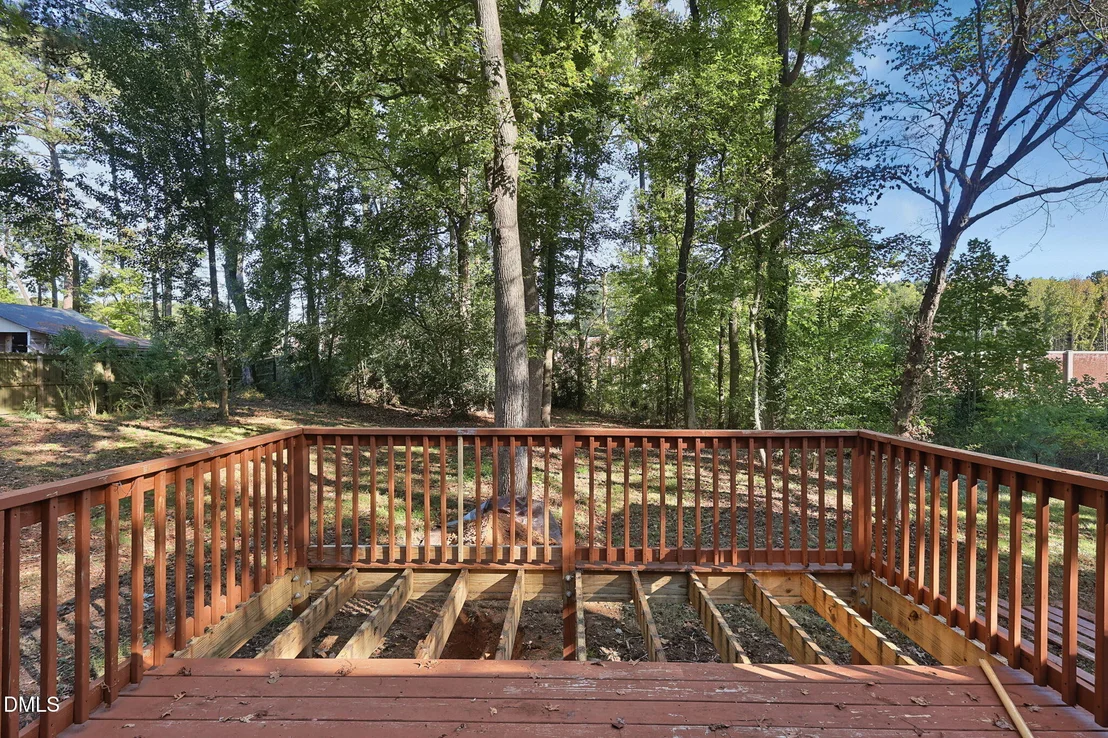 Photo of 5613 Deerborn Drive