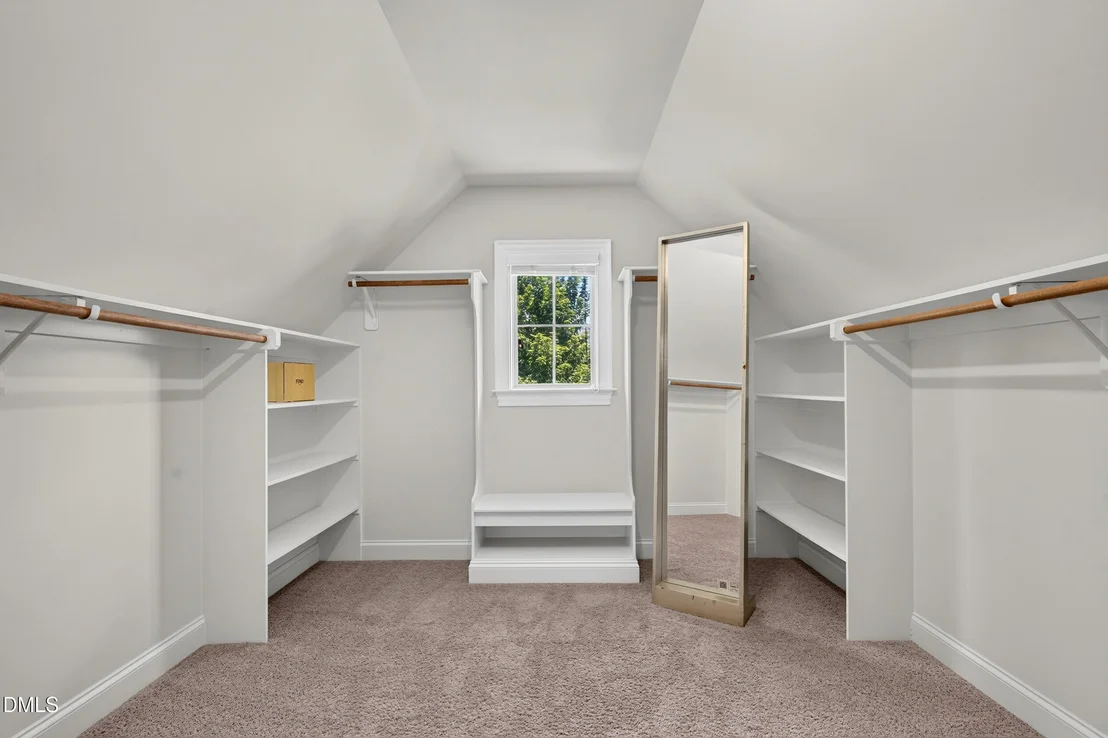 Photo of 208 William Henry Way
