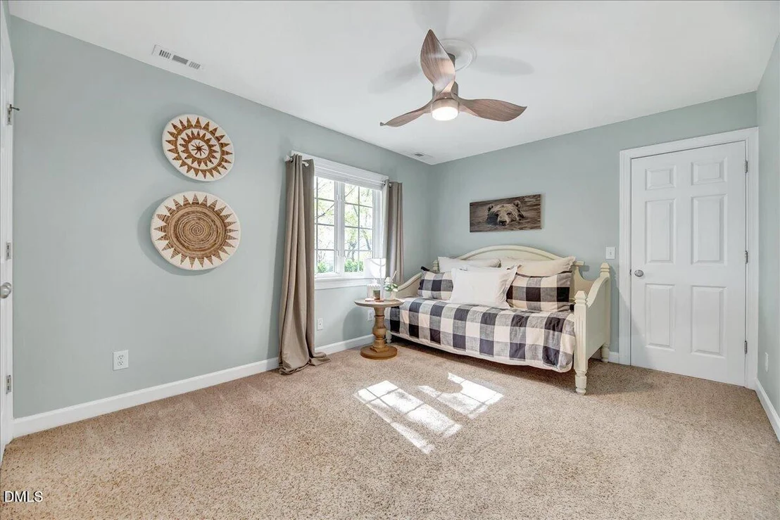 Photo of 31 Chasewood Drive