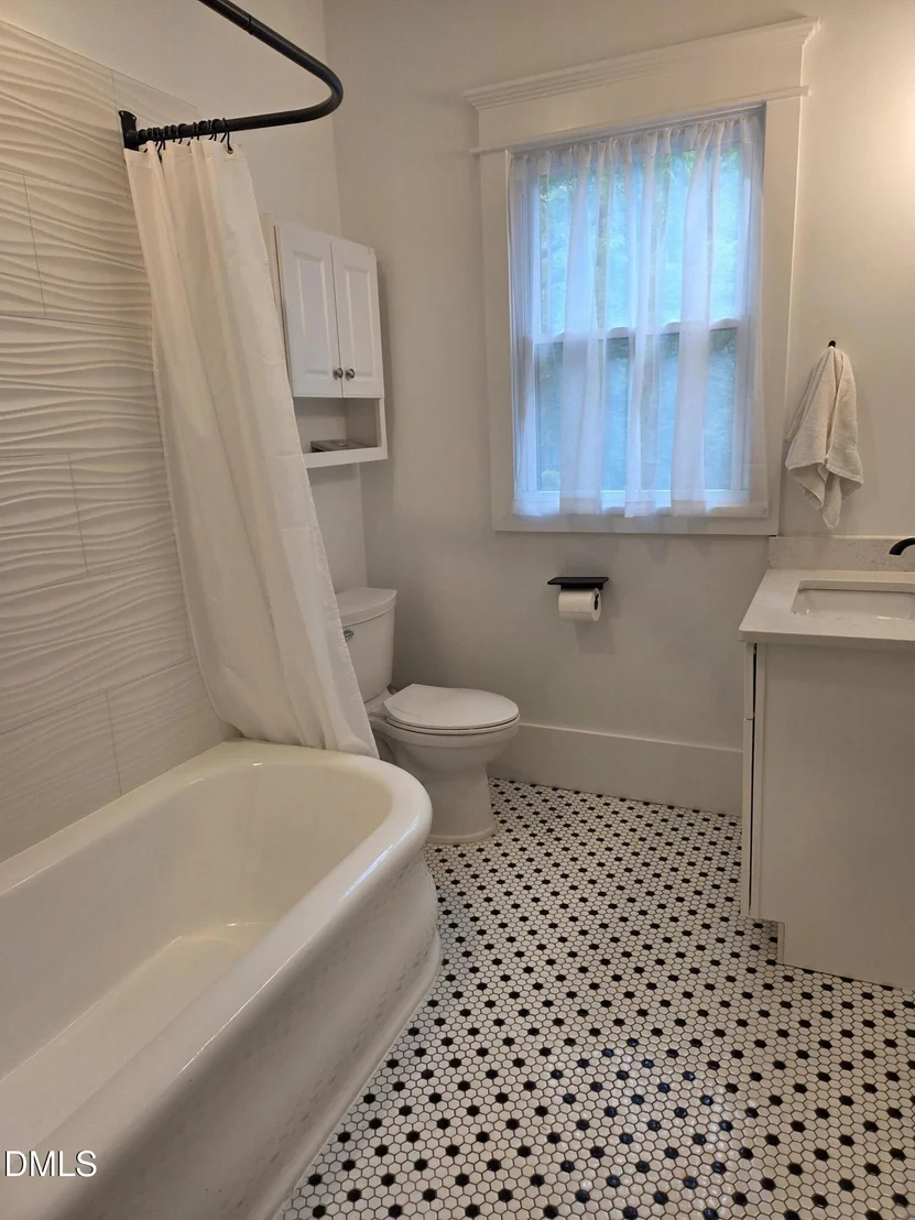 Photo of 1105 Mordecai Drive