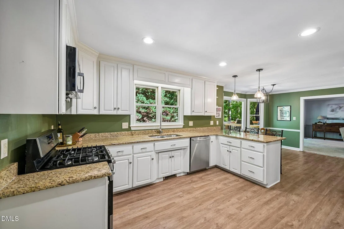 Photo of 100 Beaver Pine Way