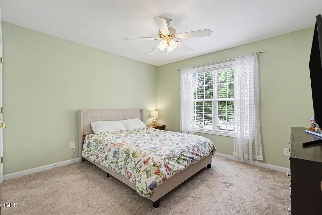 Photo of 101 Maple Street