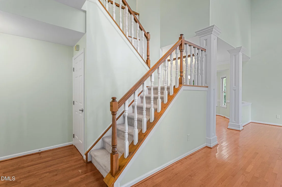 Photo of 207 Windhover Drive