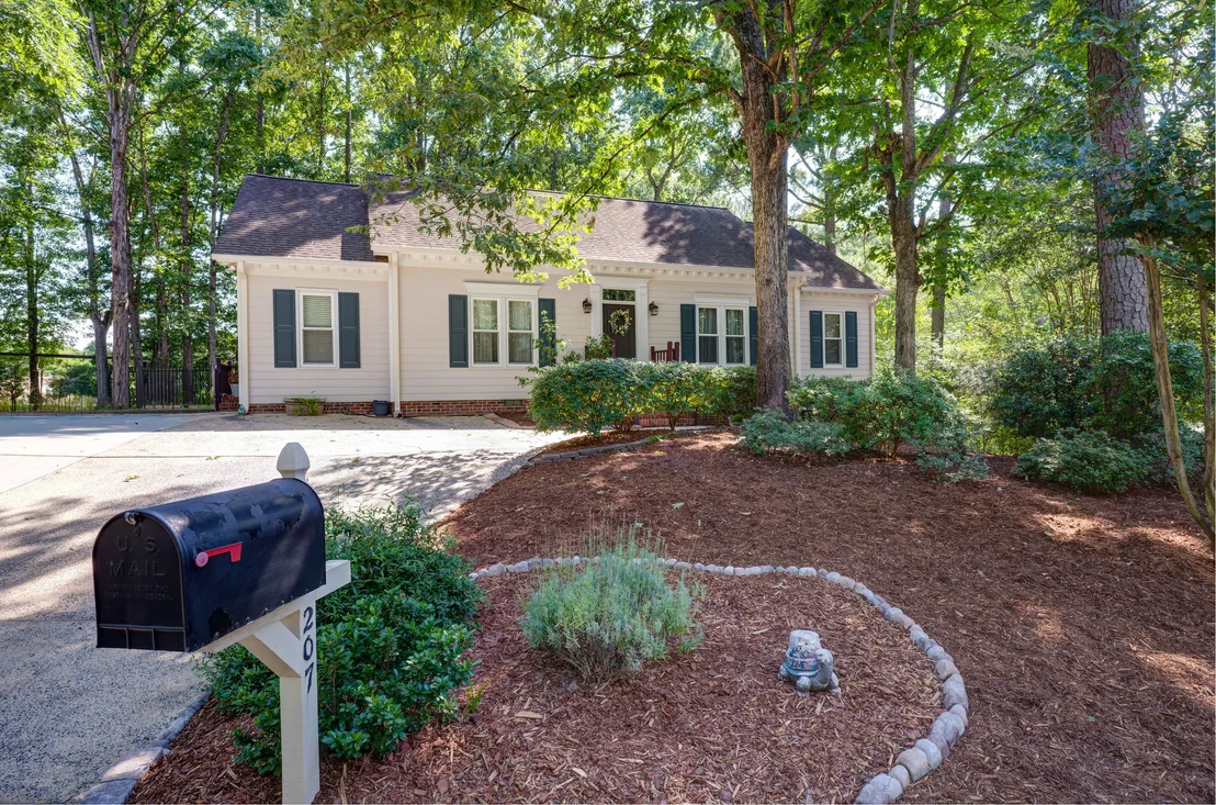 Photo of 207 Brandermill Drive