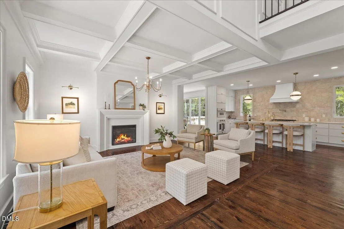 Photo of 419 Eagle Point Road