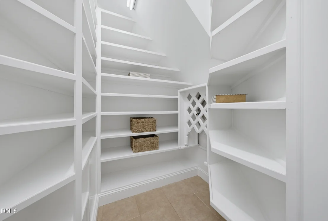 Photo of 6592 Wakefalls Drive
