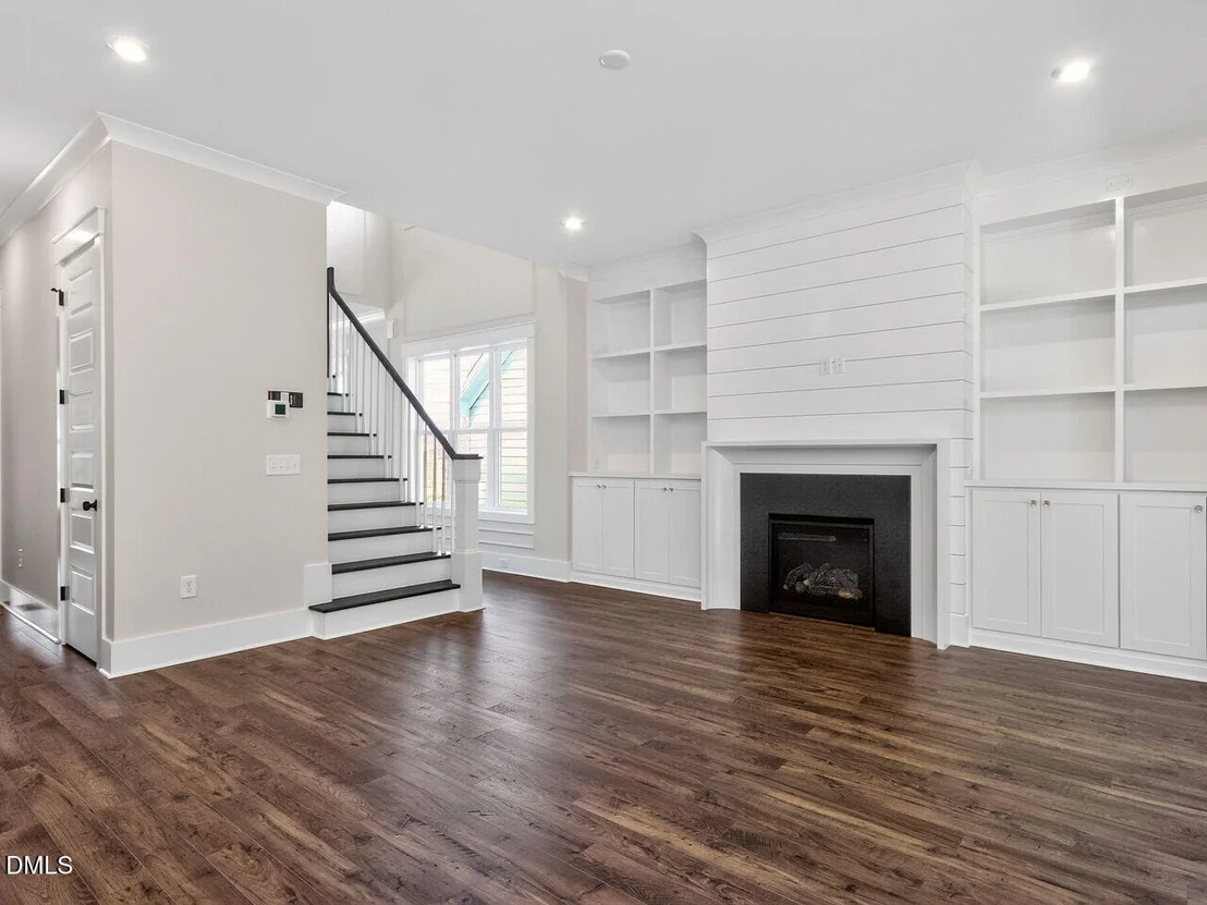 Photo of 1528 Level Stream Road