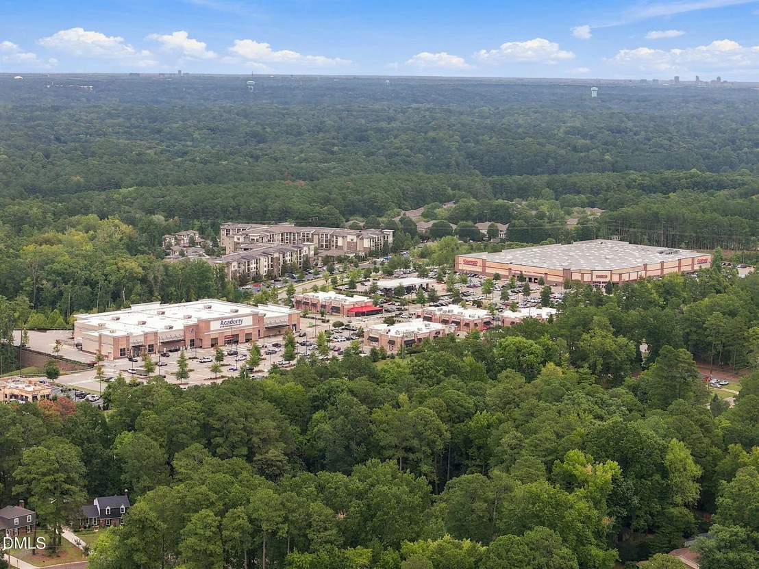 Photo of 603 Pinewood Drive