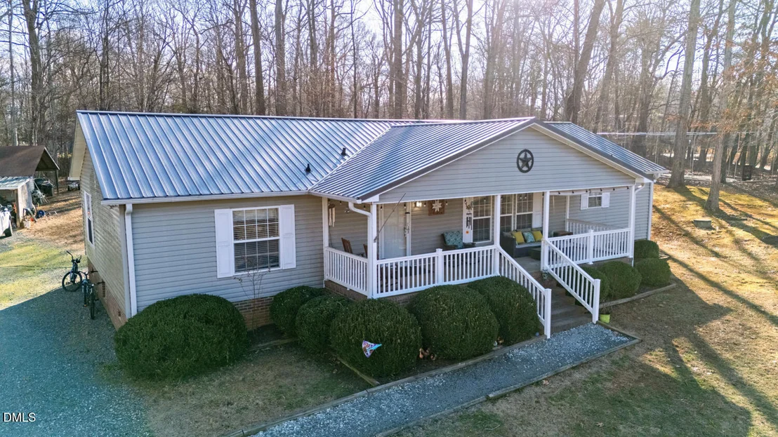 Photo of 3824 Poplar Drive