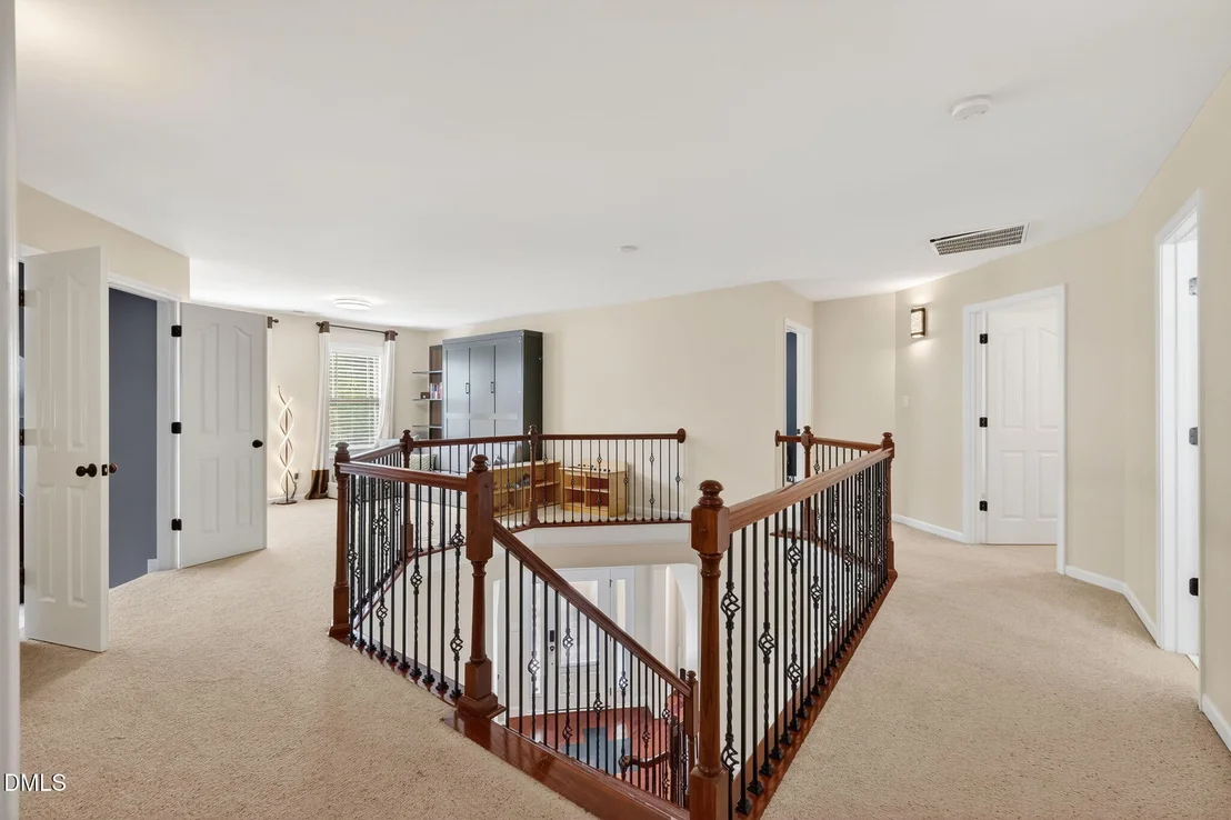 Photo of 9104 Linslade Way