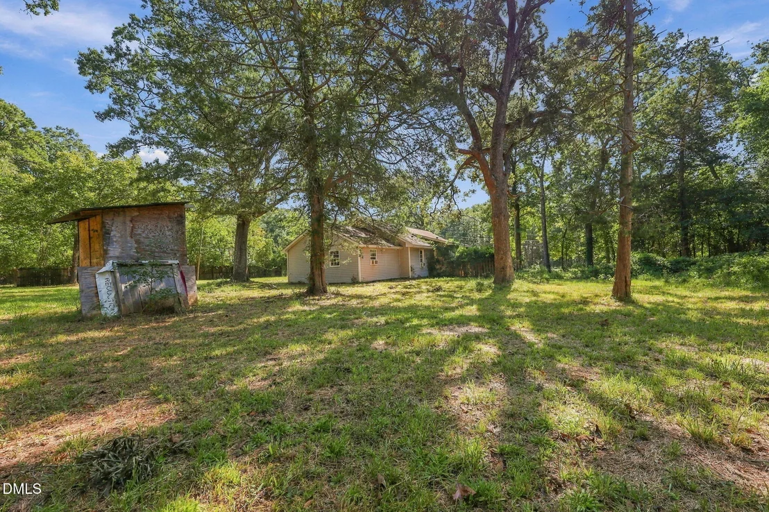 Photo of 421 Infinity Road