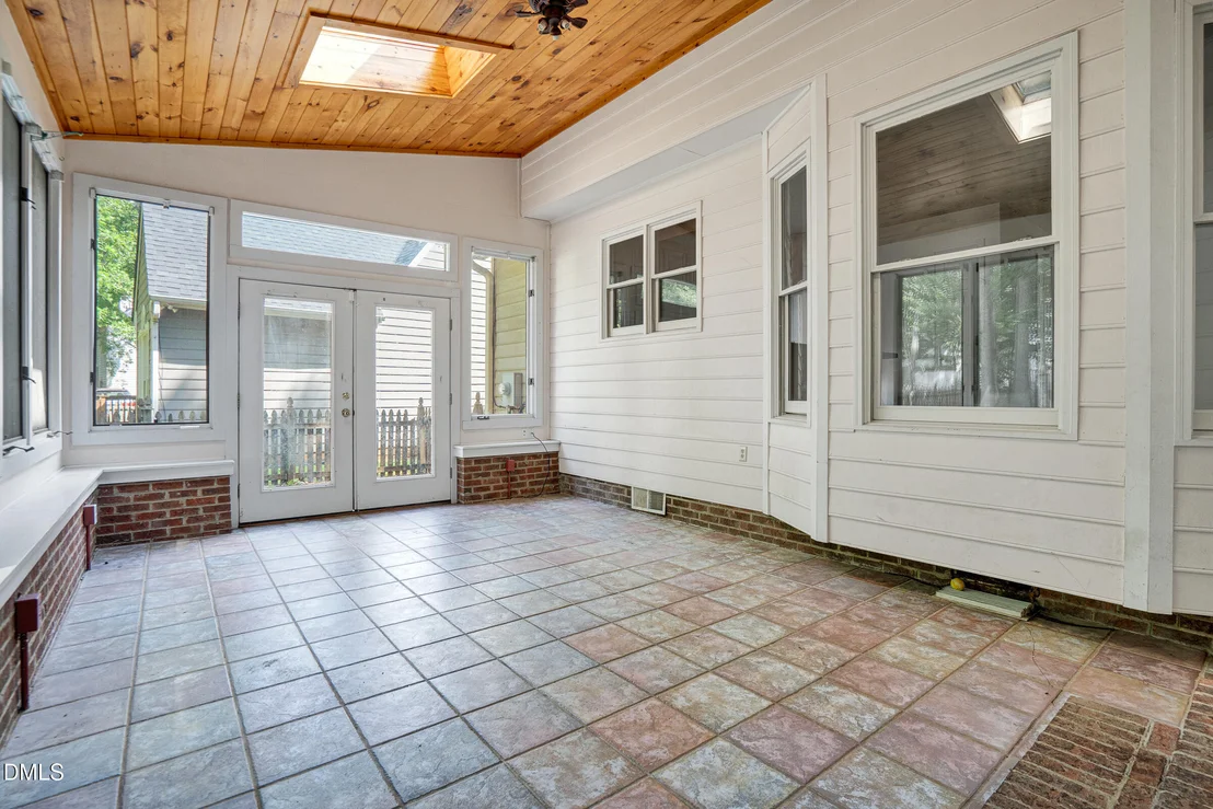 Photo of 13 Warbler Lane