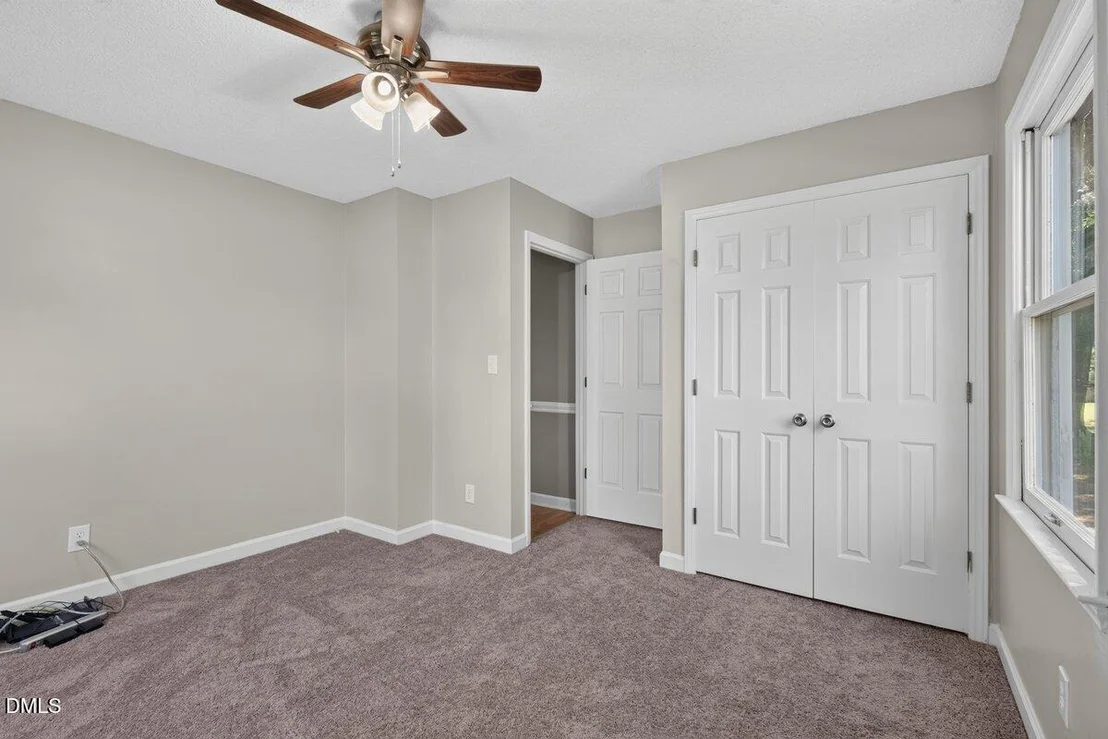 Photo of 102 Meadow Park