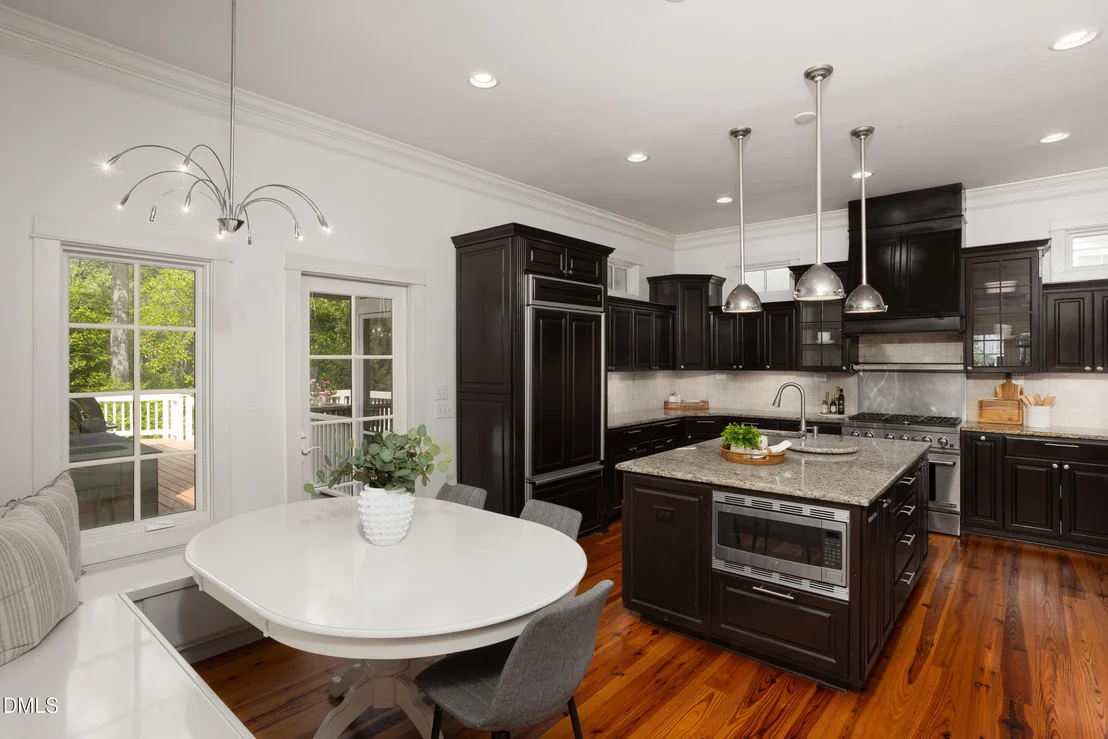 Photo of 3611 Rugby Road