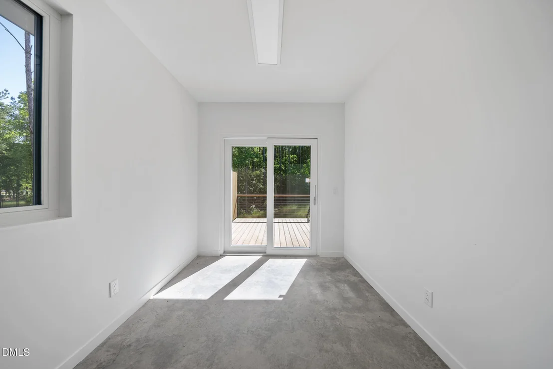 Photo of 4637 Array Drive
